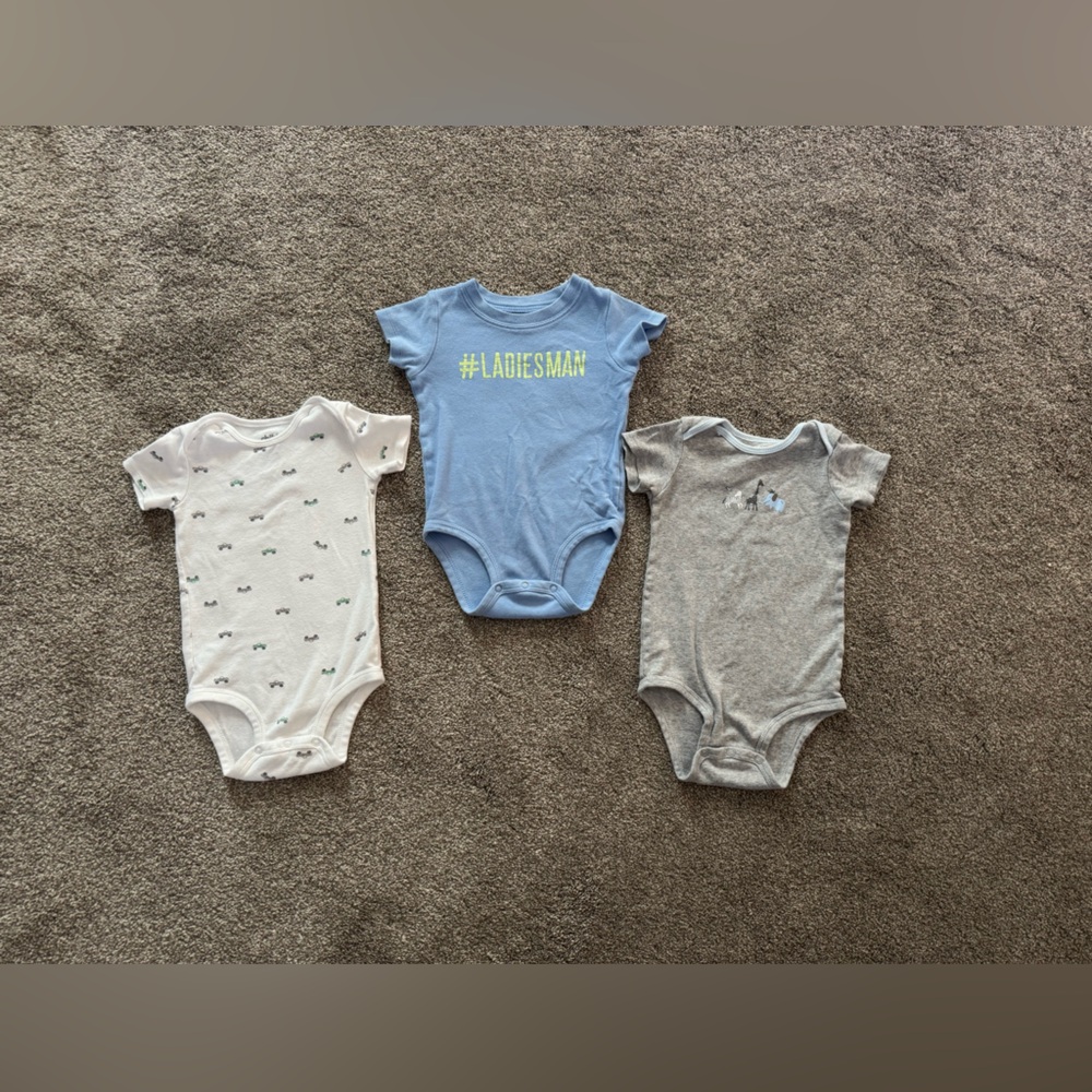 Set of 3 Carter’s Baby Boy onesies 18 months 18m Ladies Man Trucks Elephant